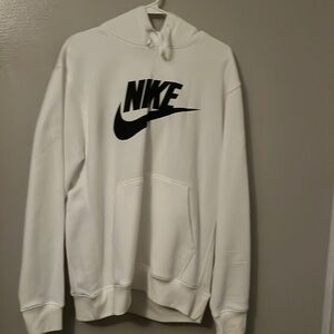 Men’s Nike hoodie.